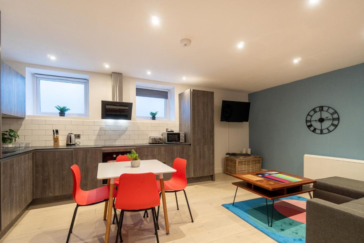Right On - Brighton - By My Getaways Apartment ภายนอก รูปภาพ
